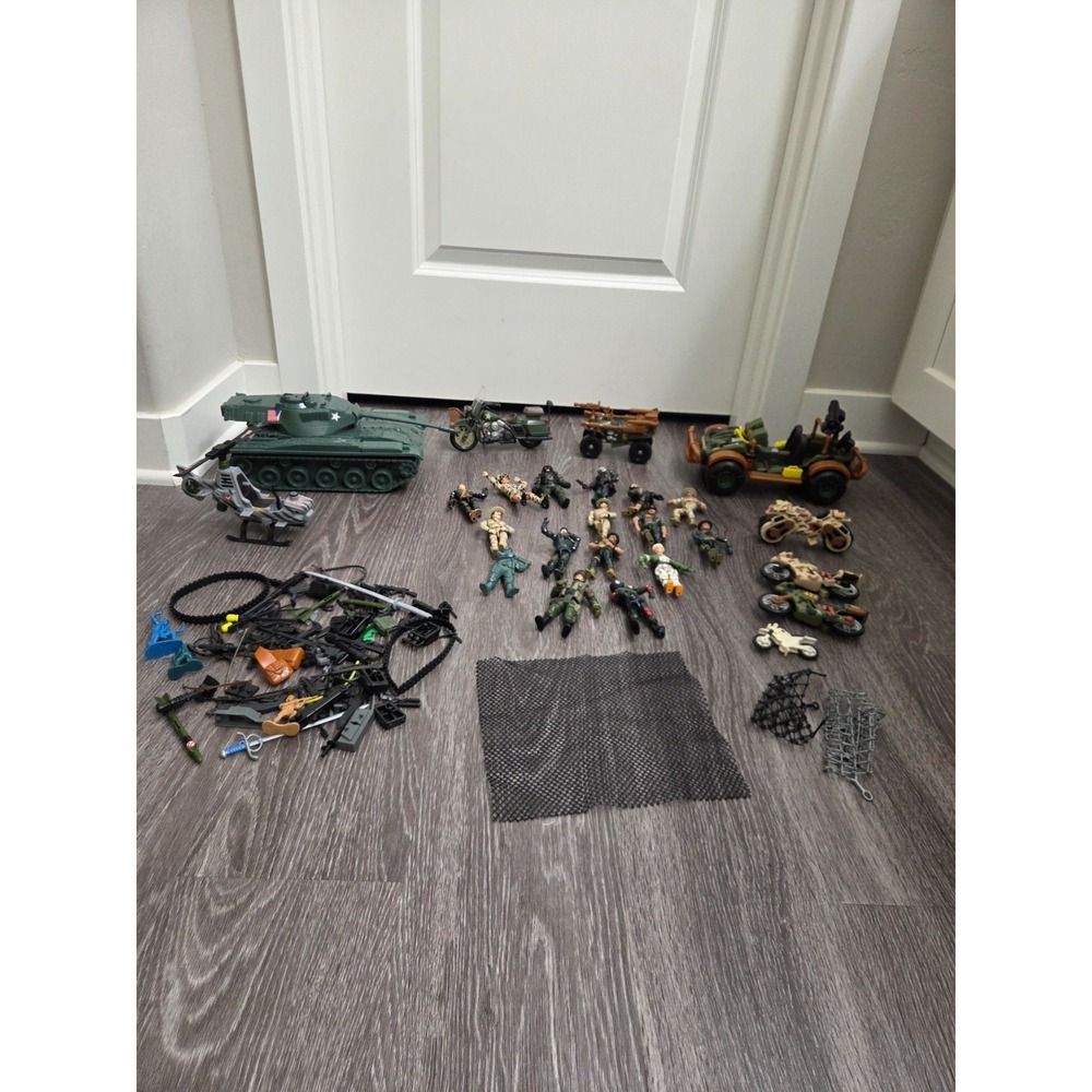 Lanard The Corps - Random Lot - GI Joe Figurines- Tank - Vehicles Vintage 1990's - Picture 12 of 13